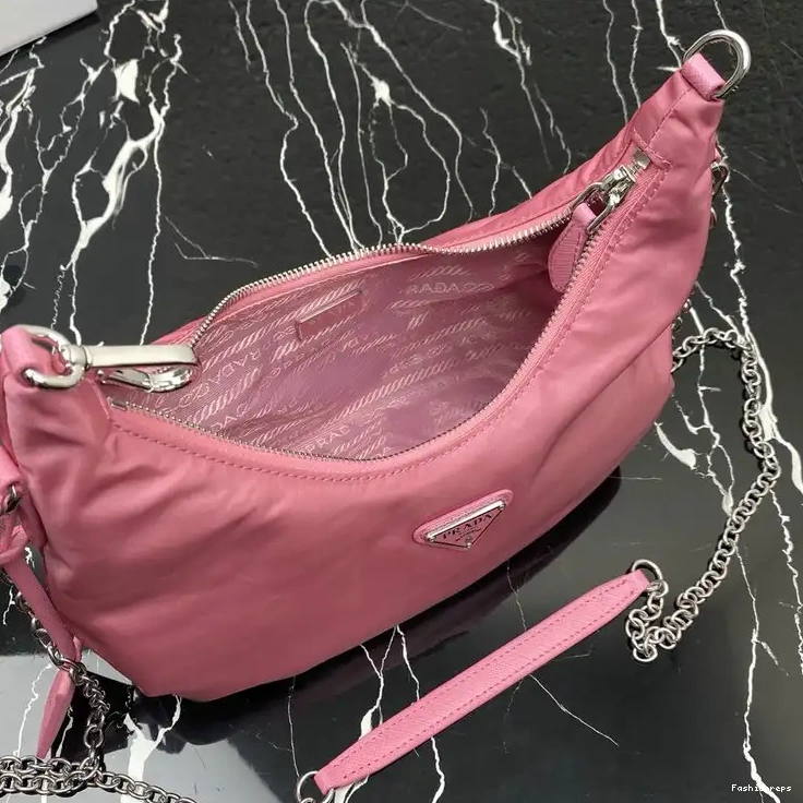 Fashionrepsfam ru 206B570027 Prada Bags 0706